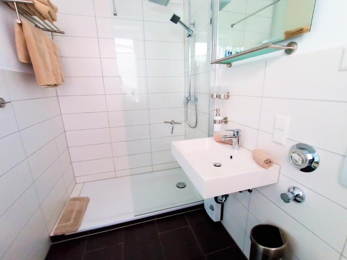 Bodensee Apartment Kressbronn Fischerdorf See 1 クレスブロン・アム・ボーデンゼー エクステリア 写真
